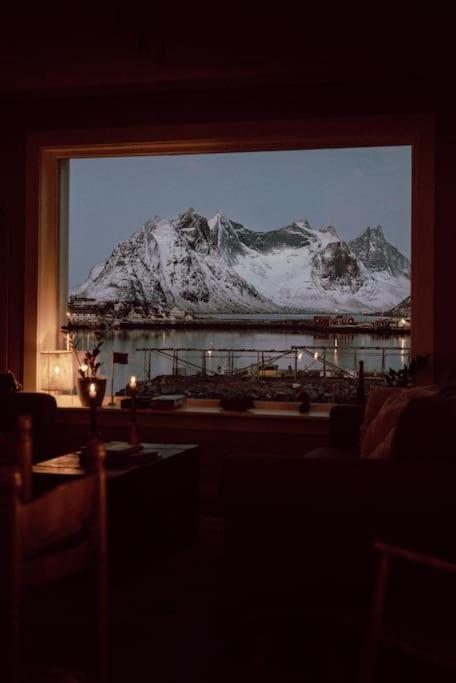 Reine Front View - Mountain & Seaview 빌라 외부 사진